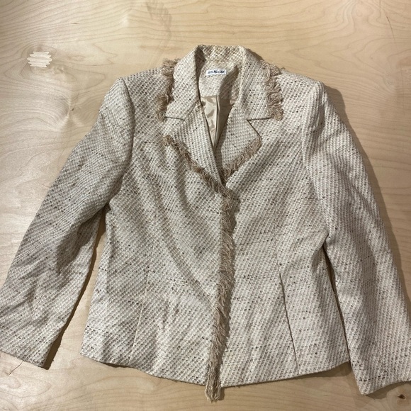 Ann May 100% Woven Silk Blazer size 10 (BT) - Picture 3 of 13